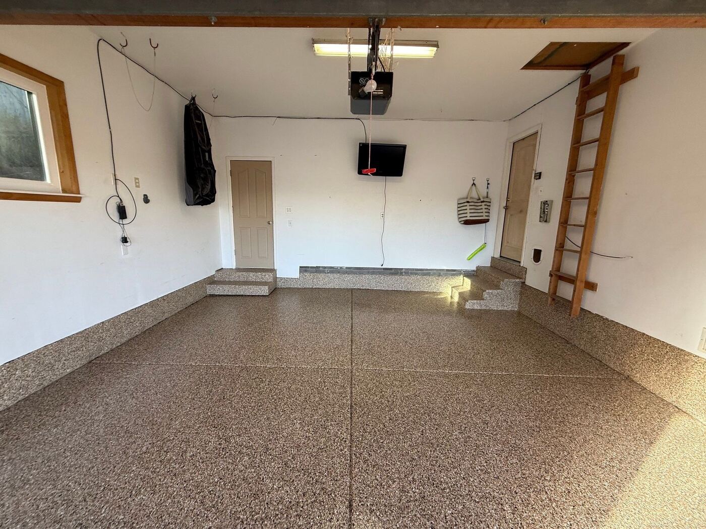 Polyaspartic basement floor coating